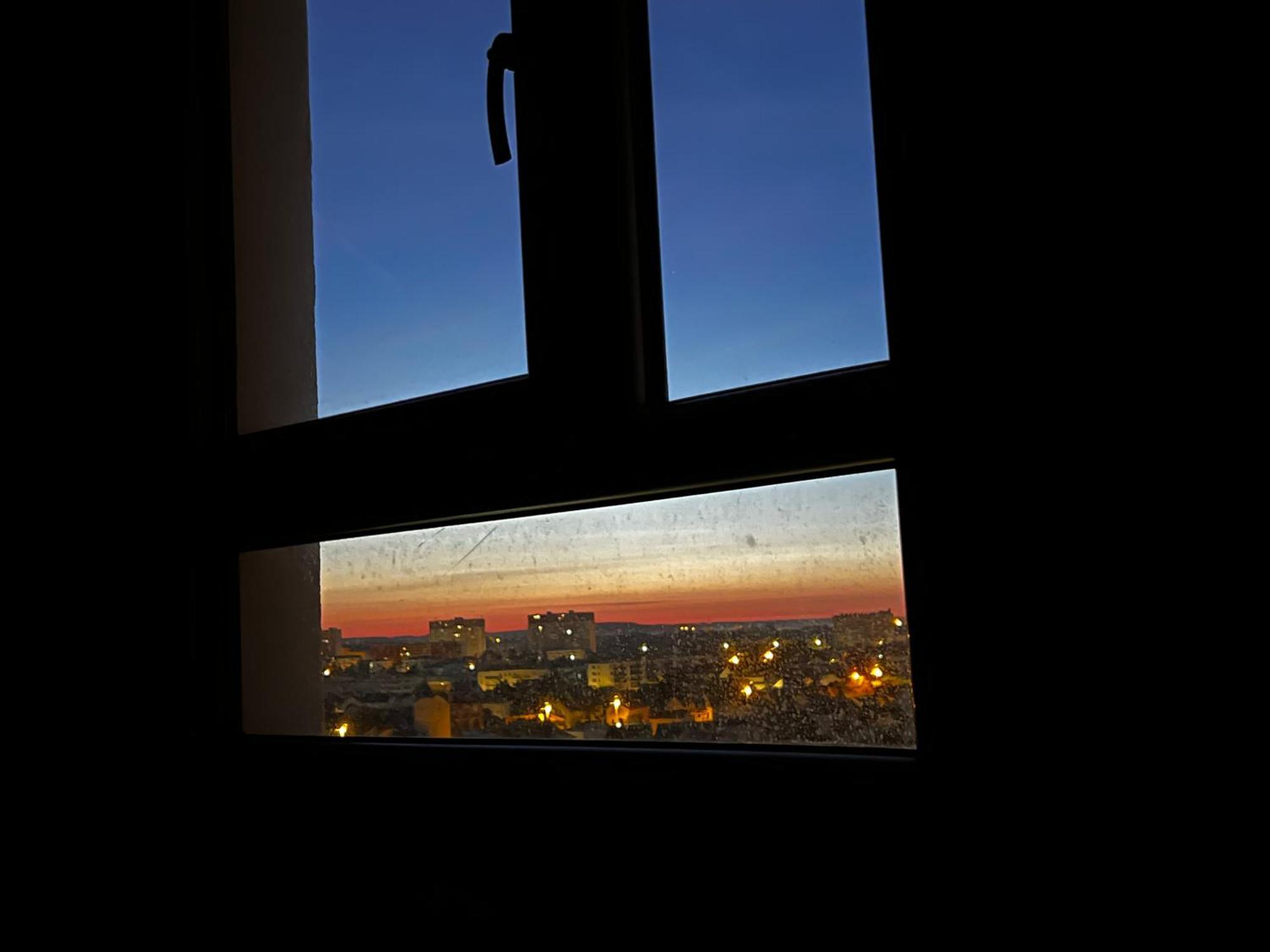 Chambre Artistique En Colocation Entre Disneyland Et Paris Neuilly-sur-Marne Extérieur photo